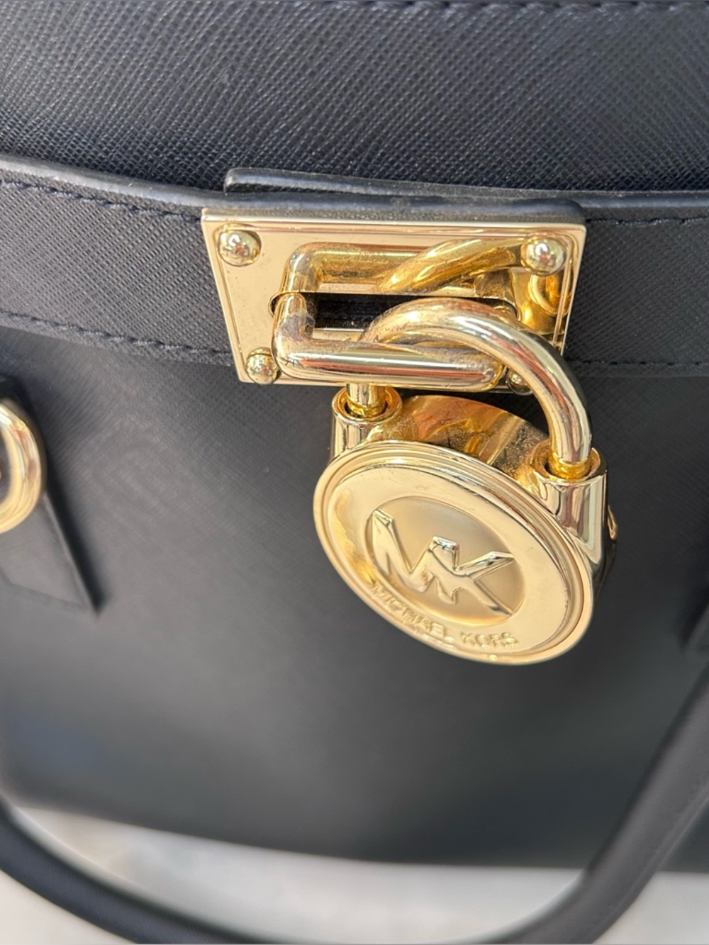 Michael Kors Hamilton Traveler Black Leather Top Zip MD Messenger tags attached - Picture 7 of 14